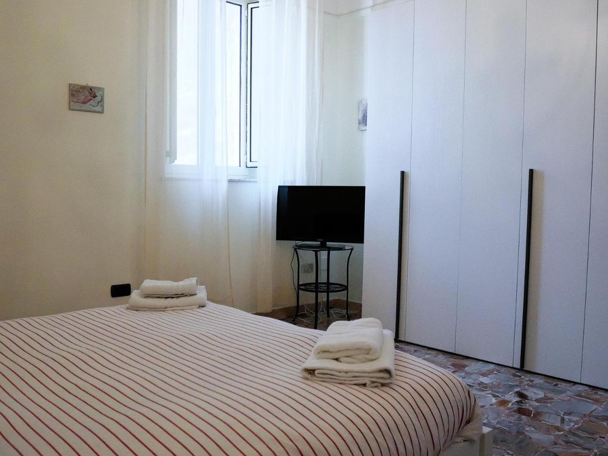 La Casetta Di Nonna Pina - Appartamento Con Cucina In Pieno Centro Torre Annunziata Extérieur photo