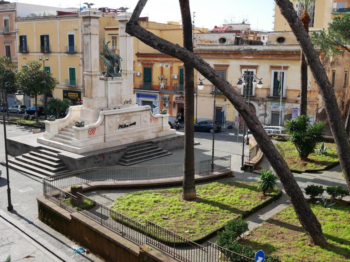 La Casetta Di Nonna Pina - Appartamento Con Cucina In Pieno Centro Torre Annunziata Extérieur photo