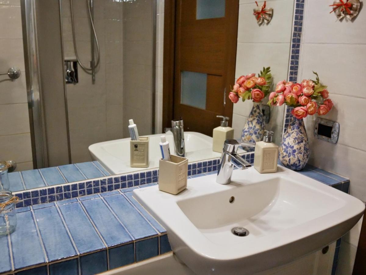 La Casetta Di Nonna Pina - Appartamento Con Cucina In Pieno Centro Torre Annunziata Extérieur photo