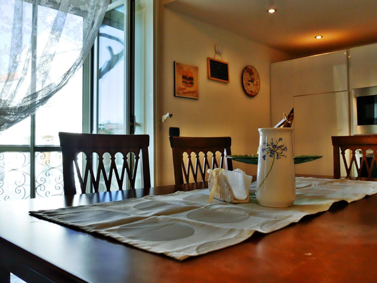 La Casetta Di Nonna Pina - Appartamento Con Cucina In Pieno Centro Torre Annunziata Extérieur photo