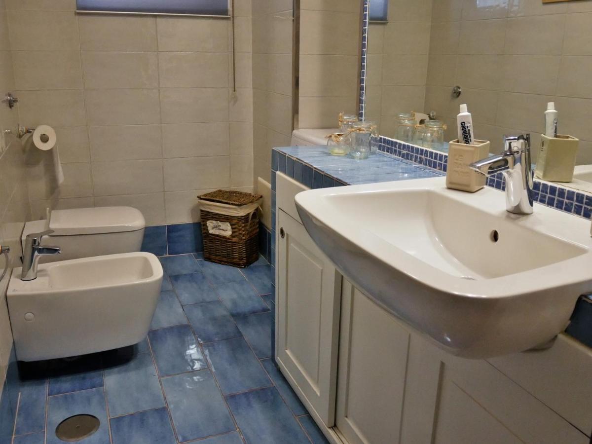 La Casetta Di Nonna Pina - Appartamento Con Cucina In Pieno Centro Torre Annunziata Extérieur photo